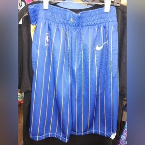Nike NBA Vintage Athletic Basketball Shorts Lakers Discontinued Boys Large